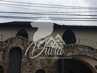 Casa de Vila Jardim Guedala 600m² 04 Dormitórios 04 Suítes 5 Vagas