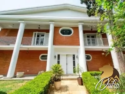 Padrão Alto de Pinheiros 451m² 05 Dormitórios 05 Suítes 6 Vagas