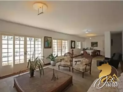 Padrão Alto de Pinheiros 451m² 05 Dormitórios 05 Suítes 6 Vagas