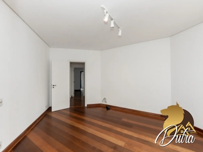 Piazza San Pietro Jardim Vitória Régia 430m² 04 Dormitórios 04 Suítes 5 Vagas