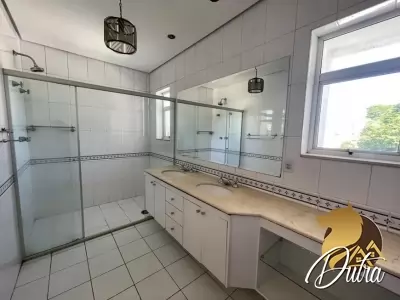 VILLA FLORIDA Santo Amaro 416m² 04 Dormitórios 04 Suítes 3 Vagas