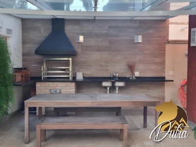 Casa de Condomínio Brooklin Paulista 266m² 04 Dormitórios 02 Suítes 3 Vagas