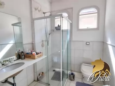 Casa de Condomínio Brooklin Paulista 266m² 04 Dormitórios 02 Suítes 3 Vagas