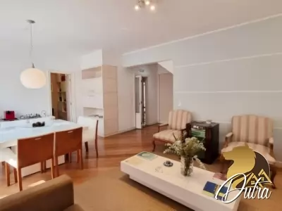 Casa de Condomínio Brooklin Paulista 266m² 04 Dormitórios 02 Suítes 3 Vagas