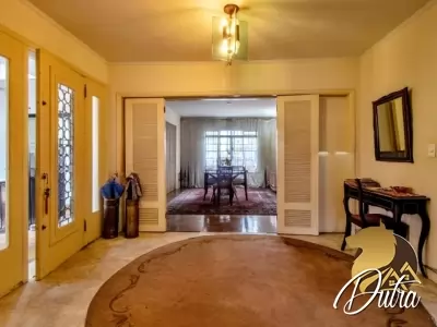 Padrão Jardim Europa 200m² 04 Dormitórios 3 Vagas