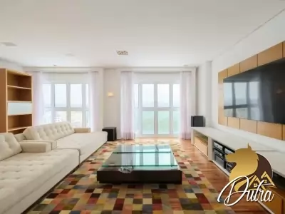 Maison Charlotte Vila Nova Conceição 700m² 04 Dormitórios 04 Suítes 8 Vagas