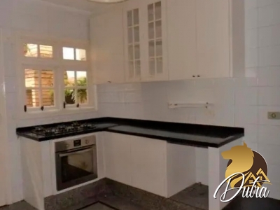 Casa de Condomínio Vila Olímpia 210m² 03 Dormitórios 01 Suítes 1 Vagas
