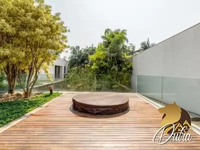 Padrão Jardim Europa 931m² 04 Dormitórios 04 Suítes 4 Vagas