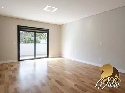 Padrão Jardim Europa 488m² 06 Dormitórios 05 Suítes 7 Vagas