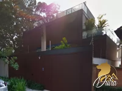 Padrão Jardim Europa 579m² 04 Dormitórios 04 Suítes 8 Vagas