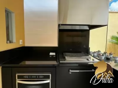 Padrão Planalto Paulista 428m² 05 Dormitórios 03 Suítes 3 Vagas