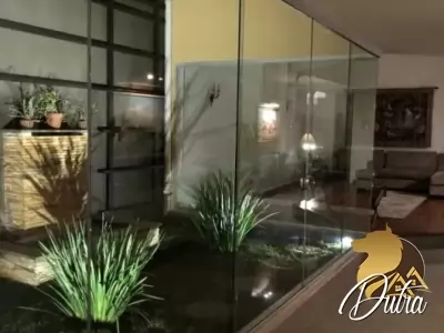 Padrão Planalto Paulista 428m² 05 Dormitórios 03 Suítes 3 Vagas