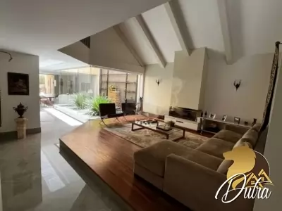 Padrão Planalto Paulista 428m² 05 Dormitórios 03 Suítes 3 Vagas