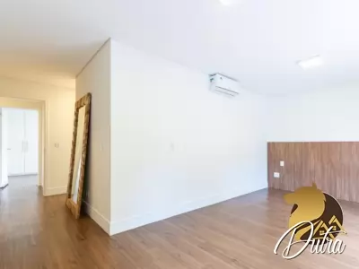 Porto Fino Parque Colonial 680m² 04 Dormitórios 04 Suítes 4 Vagas