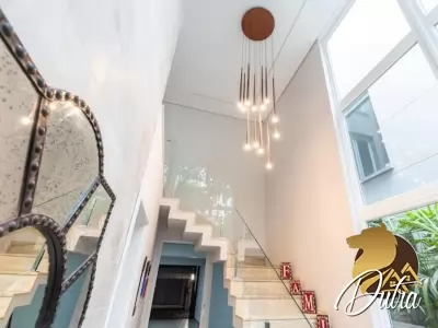 Premiere Jardim Cordeiro 425m² 04 Dormitórios 04 Suítes 4 Vagas