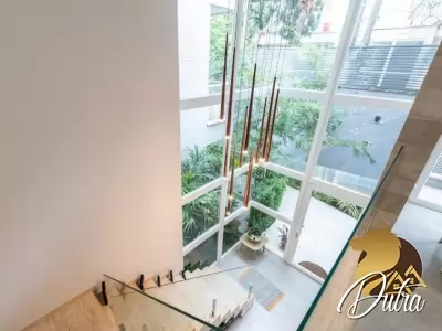 Premiere Jardim Cordeiro 425m² 04 Dormitórios 04 Suítes 4 Vagas