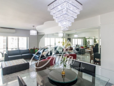 Regente Moema Pássaros 360 m² 4 Dormitórios 4 Suítes 4 vagas