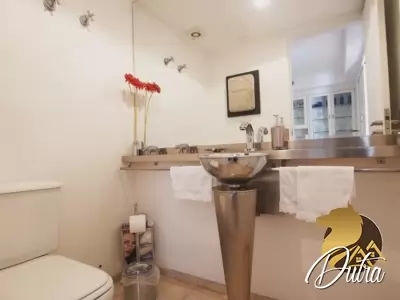 Town House Cerqueira César 400m² 04 Dormitórios 04 Suítes 5 Vagas