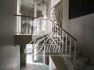Casa Jardim Europa 300m² 3 Dormitórios 2 Suítes 1 Vaga