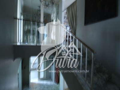 Casa Jardim Europa 300m² 3 Dormitórios 2 Suítes 1 Vaga