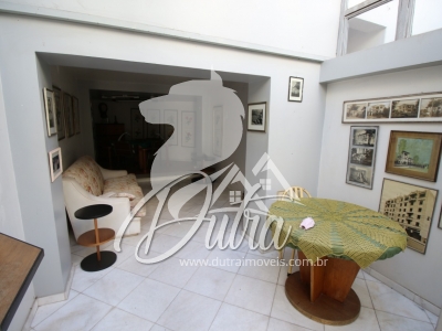 Casa Jardim Europa 300m² 3 Dormitórios 2 Suítes 1 Vaga