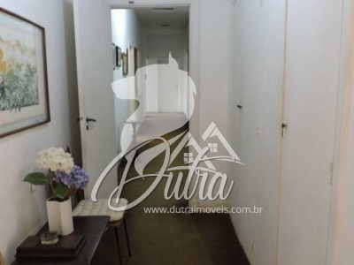 Casa de Vila Cidade Jardim 500m² 04 Dormitórios 01 Suítes 6 Vagas