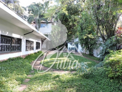 Casa de Vila Cidade Jardim 500m² 04 Dormitórios 01 Suítes 6 Vagas