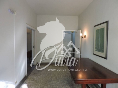 Casa de Vila Cidade Jardim 500m² 04 Dormitórios 01 Suítes 6 Vagas