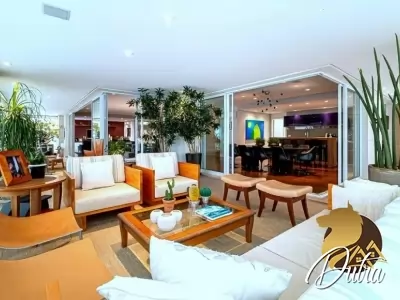 Condomínio Particolare Campo Belo 385m² 03 Dormitórios 03 Suítes 5 Vagas