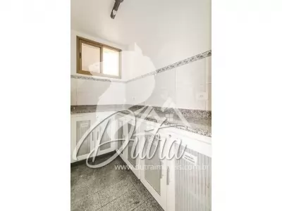 Casa Comercial Vila Olímpia 133m² 05 Dormitórios 2 Vagas