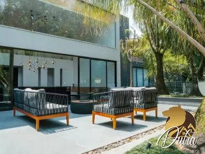 Padrão Alto de Pinheiros 716m² 04 Dormitórios 04 Suítes 5 Vagas