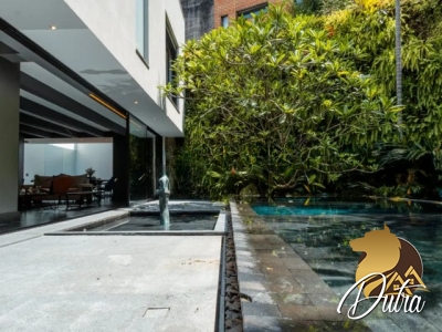 Padrão Alto de Pinheiros 716m² 04 Dormitórios 04 Suítes 5 Vagas