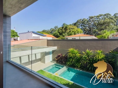 Padrão Alto de Pinheiros 530m² 04 Dormitórios 04 Suítes 4 Vagas