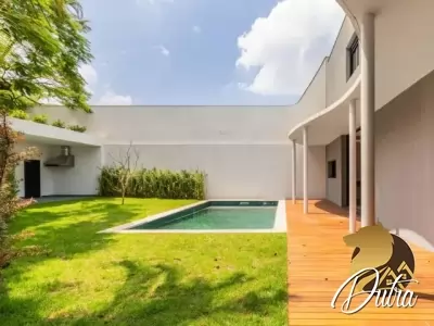 Padrão jardim luzitania 302m² 04 Dormitórios 04 Suítes 3 Vagas