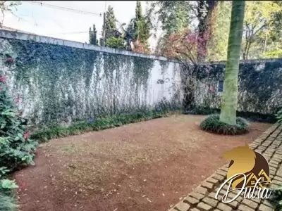 Padrão Jardim Paulista 562m² 04 Dormitórios 01 Suítes 6 Vagas