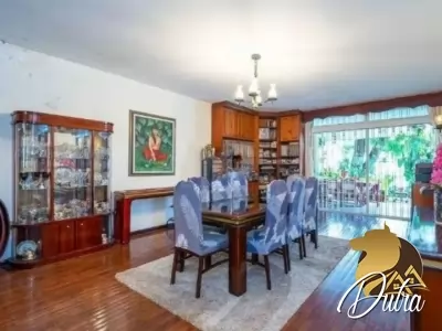 Padrão Jardim Paulistano 350m² 04 Dormitórios 01 Suítes 4 Vagas