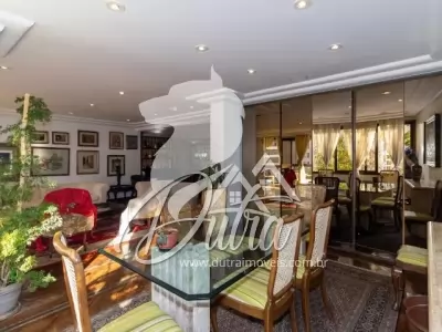 Miró Itaim Bibi 205m² 04 Dormitórios 03 Suítes 3 Vagas