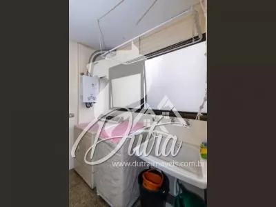 Miró Itaim Bibi 205m² 04 Dormitórios 03 Suítes 3 Vagas