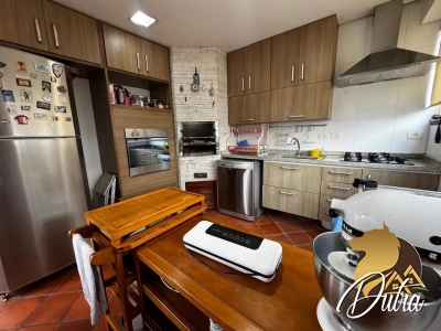 Condomínio Icaraí Vila Olímpia 170m² 04 Dormitórios 01 Suítes 3 Vagas