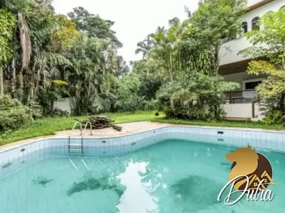 Padrão Vila Madalena 815m² 06 Dormitórios 04 Suítes 8 Vagas