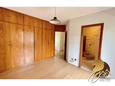 Padrão Vila Madalena 815m² 06 Dormitórios 04 Suítes 8 Vagas