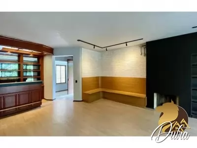 Padrão Vila Madalena 815m² 06 Dormitórios 04 Suítes 8 Vagas