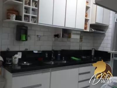 Plaza de Sevilha Chácara Inglesa 194m² 03 Dormitórios 02 Suítes 3 Vagas