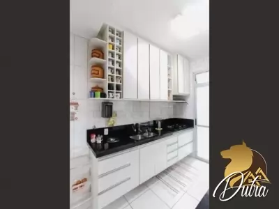 Plaza de Sevilha Chácara Inglesa 194m² 03 Dormitórios 02 Suítes 3 Vagas