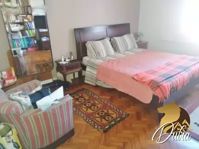 Padrão Jardim Paulista 350m² 05 Dormitórios 02 Suítes 8 Vagas