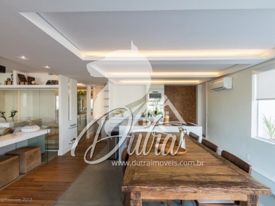 Umuarama Jardim Paulista Cobertura Duplex 703m² 4 Dormitórios 3 Suítes  2 Vagas