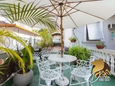 Padrão Jardim Europa 332m² 03 Dormitórios 01 Suítes 2 Vagas