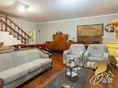 Padrão Jardim Europa 332m² 03 Dormitórios 01 Suítes 2 Vagas