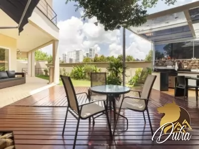 Padrão Cidade Jardim 642m² 04 Dormitórios 04 Suítes 8 Vagas