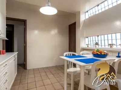 Padrão Cidade Jardim 690m² 04 Dormitórios 04 Suítes 4 Vagas